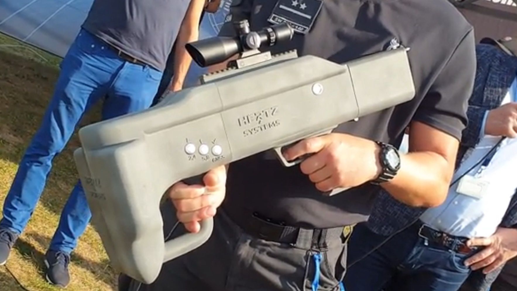 System Hawk w akcji