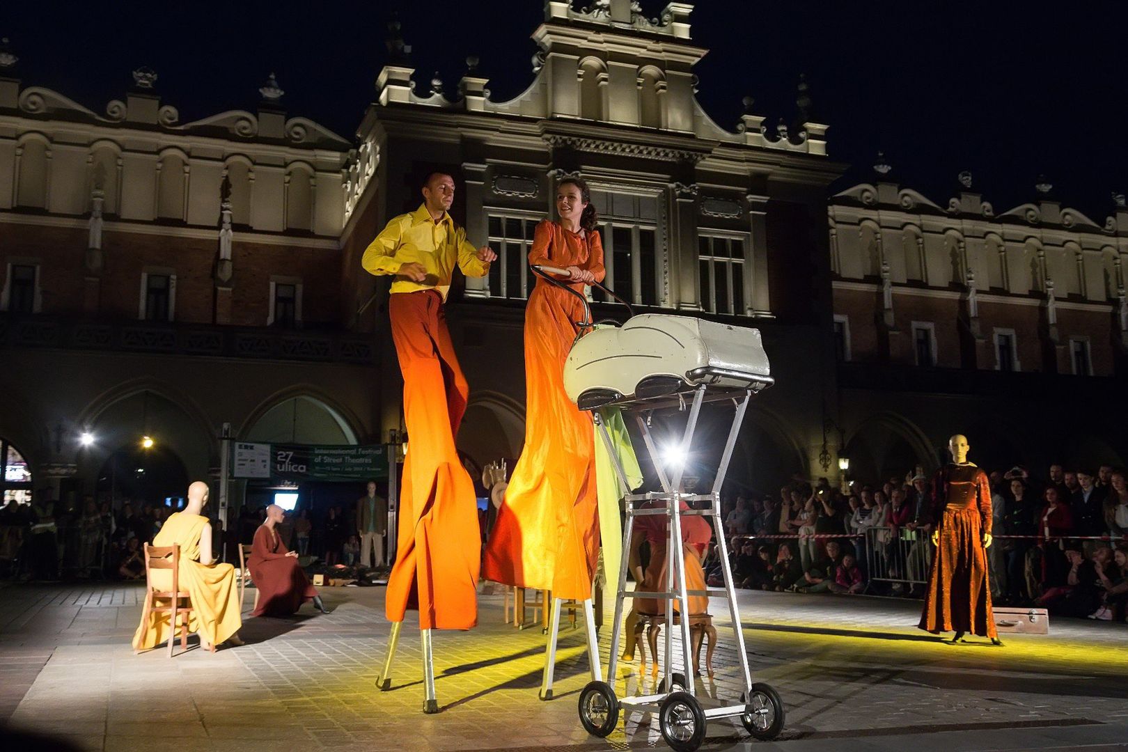 Festiwal Teatrów Ulicznych w tym roku w czterech krakowskich lokalizacjach
