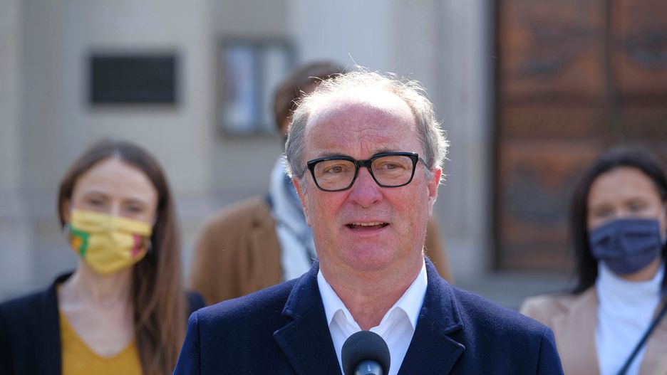 Koronawirus. Wybory 2020 r. Włodzimierza Czarzasty potwierdził, że Robert Biedroń nie zostanie wymieniony
