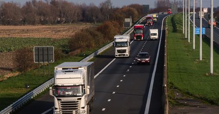 Samochód z nieprzytomnym kierowcą przejechał w Belgii ponad 25 km