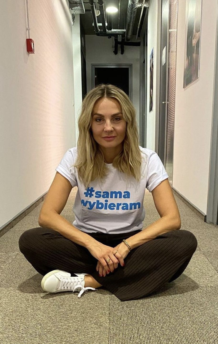 Małgorzata Socha krytykowana za reklamowanie cukierków w dniu protestów