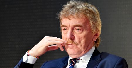 Widzew Łódź przegrał kolejny mecz. Zbigniew Boniek wraz z wnukiem nie mieli wesołych min