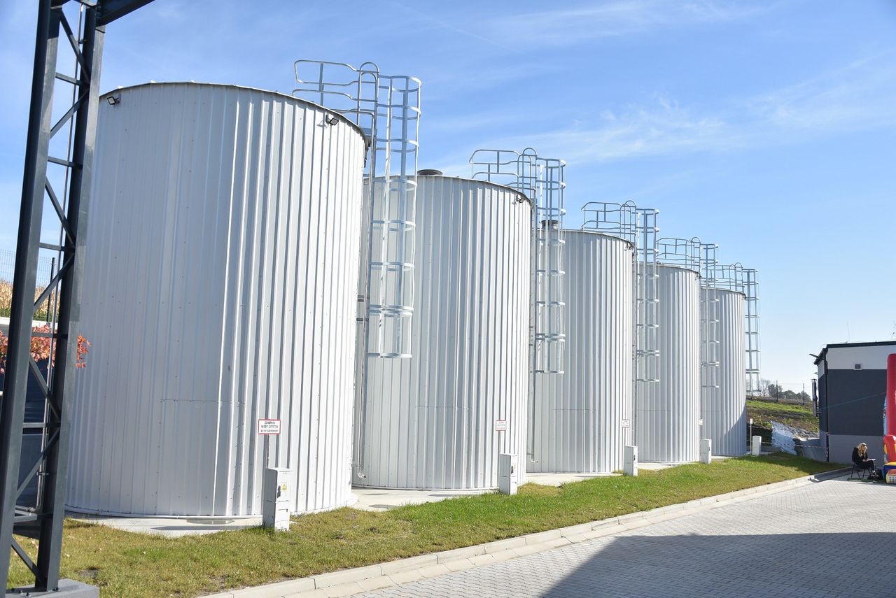 Proszowice: Prezes wodociągów tłumaczy podwyżki taryf za wodę i ścieki głównie wzrostem cen energii i płacy minimalnej