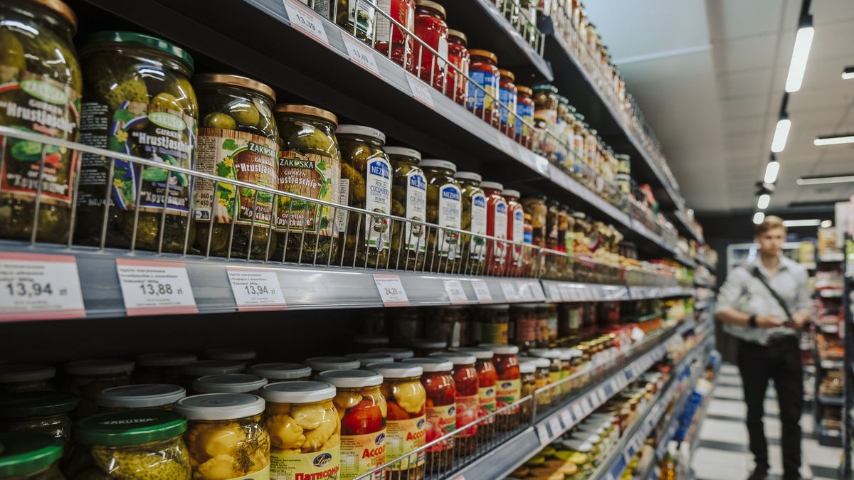 Jarred foods for sale at a Best Market, a Ukrainian grocery store chain, in Warsaw, Poland, on Tuesday, Aug. 8, 2023. Ukrainian companies that cater to refugees from the war are flourishing and looking to expand beyond the diaspora. Photographer: Damian Lemaski/Bloomberg via Getty Images