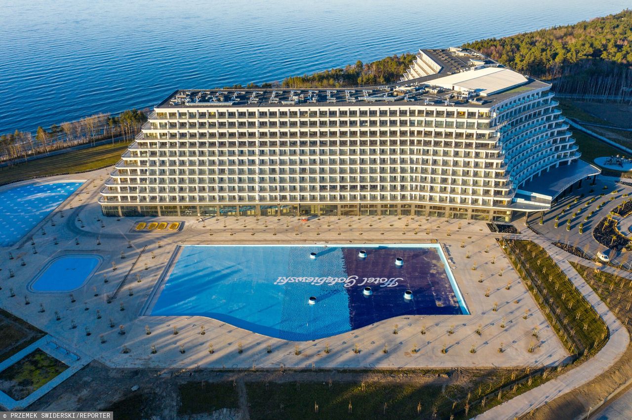 Hotel Gołębiewski w Pobierowie o krok od otwarcia. To niepokoi niemiecki biznes