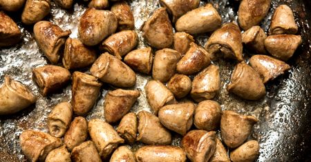 Nasi dziadkowie je uwielbiali. Dziś mało kto po nie sięga, a są tanie i pełne łatwo przyswajalnego żelaza
