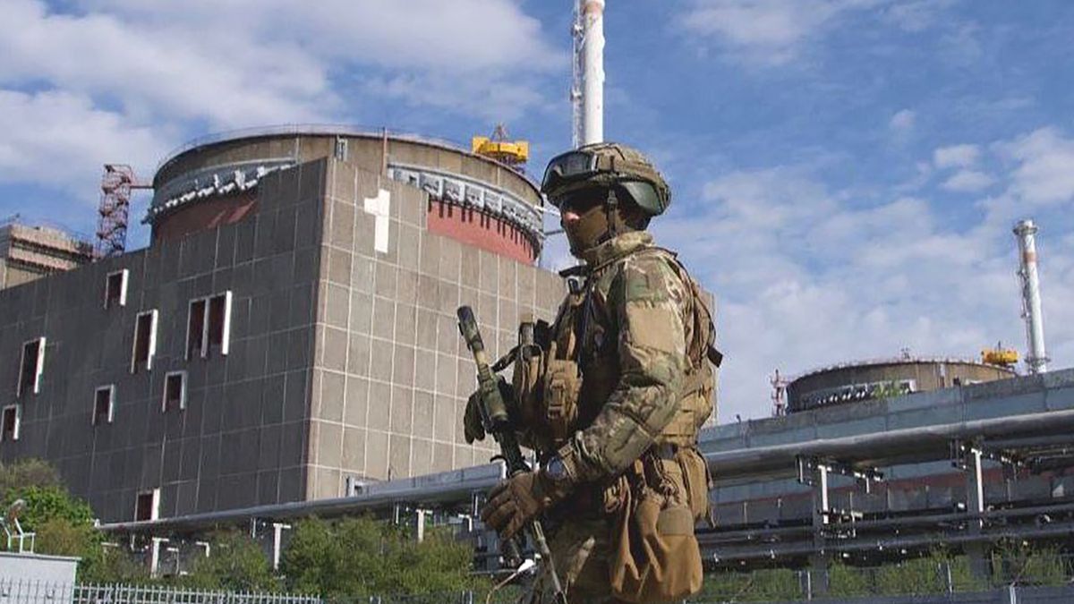Rosjanie grożą wysadzeniem w powietrze elektrowni atomowej w Zaporożu