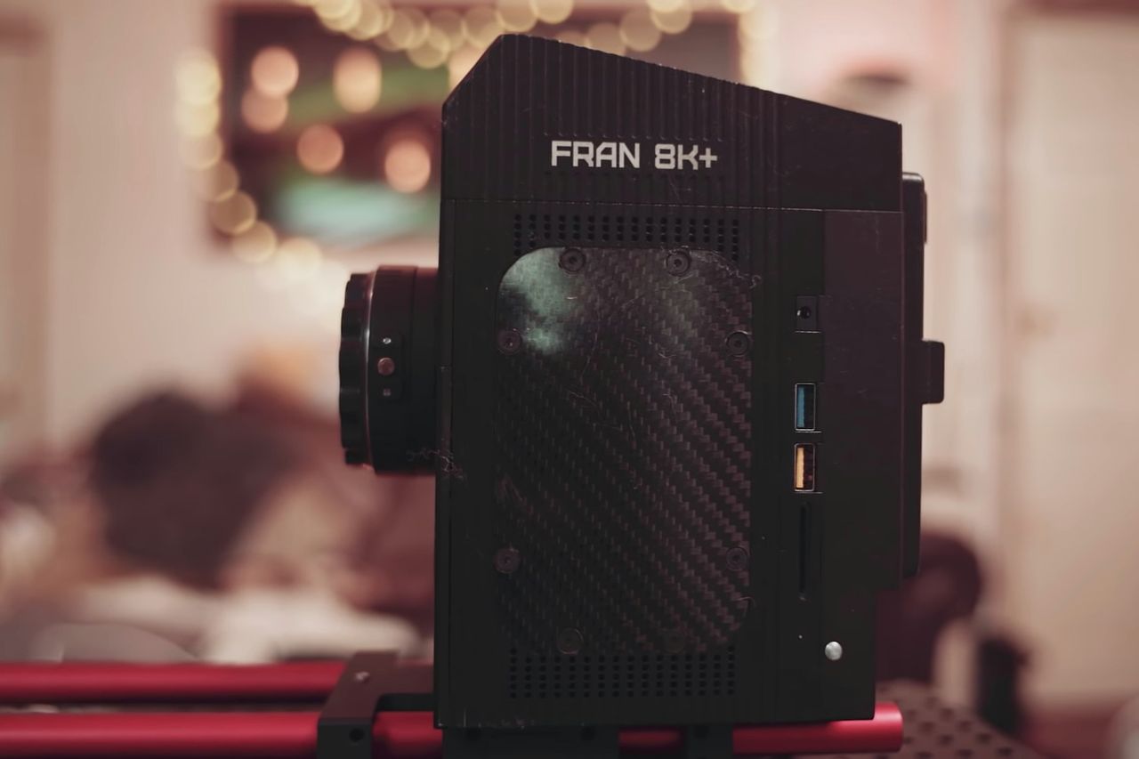 Fran 8K to przykład tego, jak nie robić profesjonalnych kamer