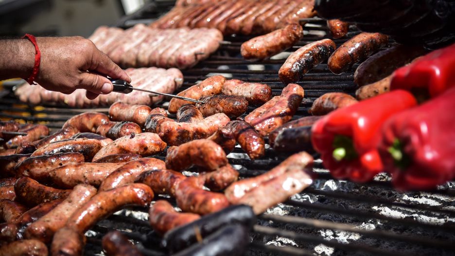 Majówka 2020. Święto Pracy 1 maja wolne od pracy. Hotele i restauracje zamknięte, pozostało grillowanie w najbliższym gronie!