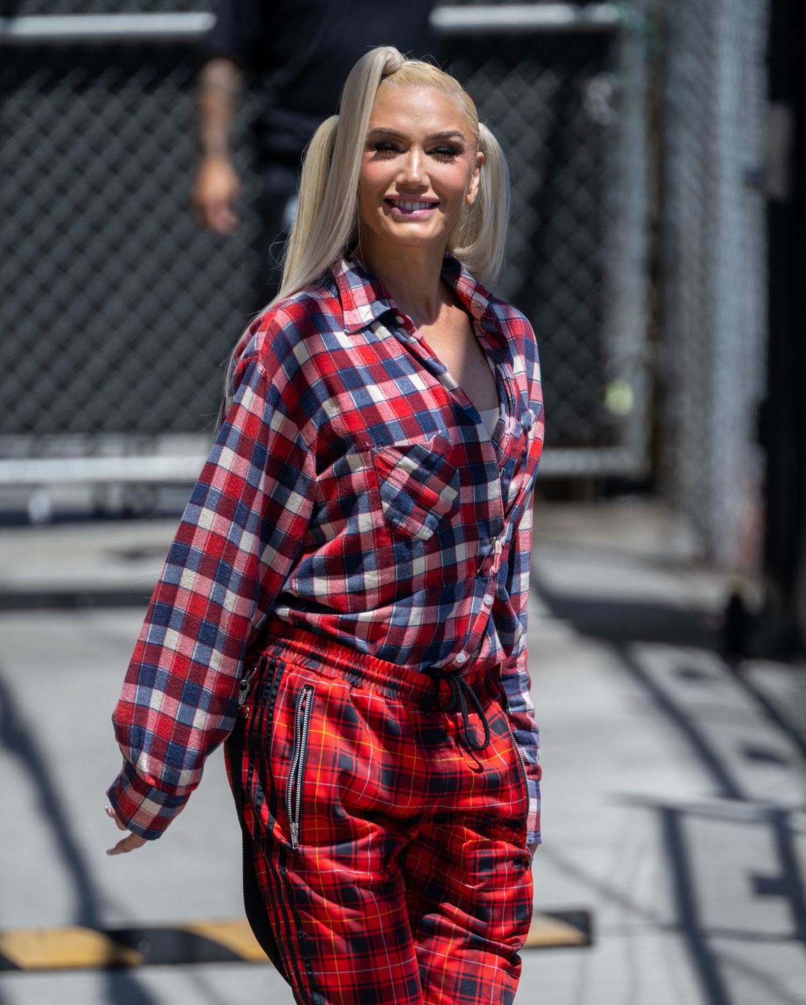 Gwen Stefani zmierza na wywiad do Jimmy'ego Kimmela