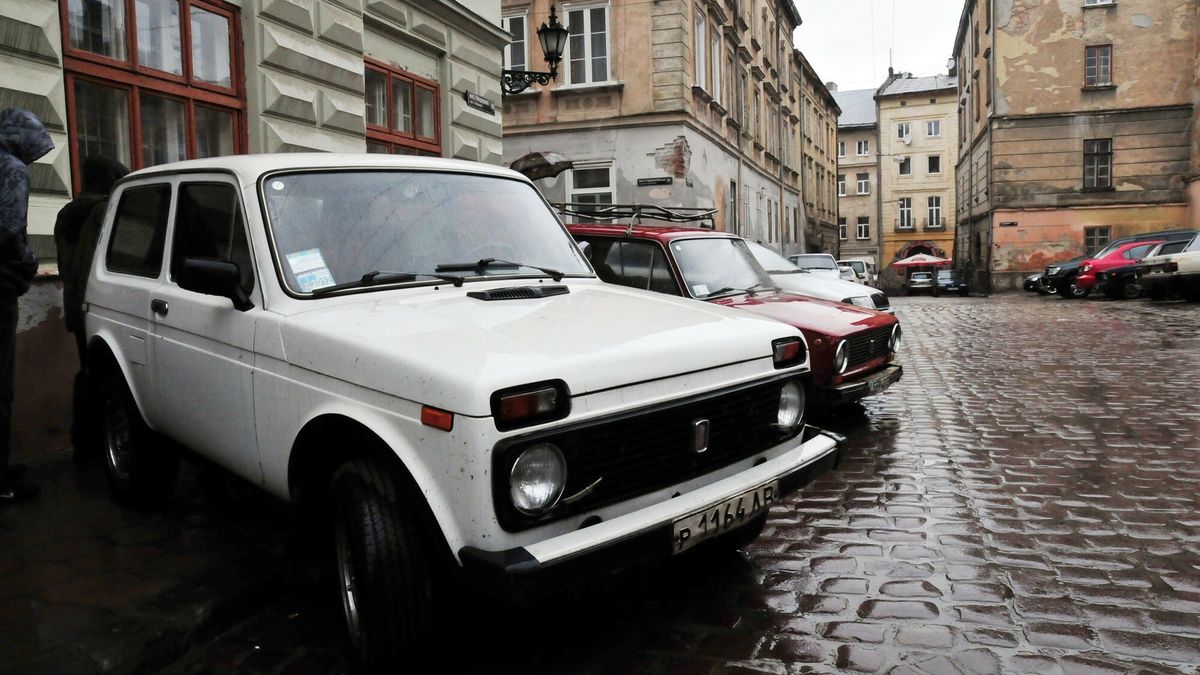 Łady na ulicach Lwowa w 2012 r.