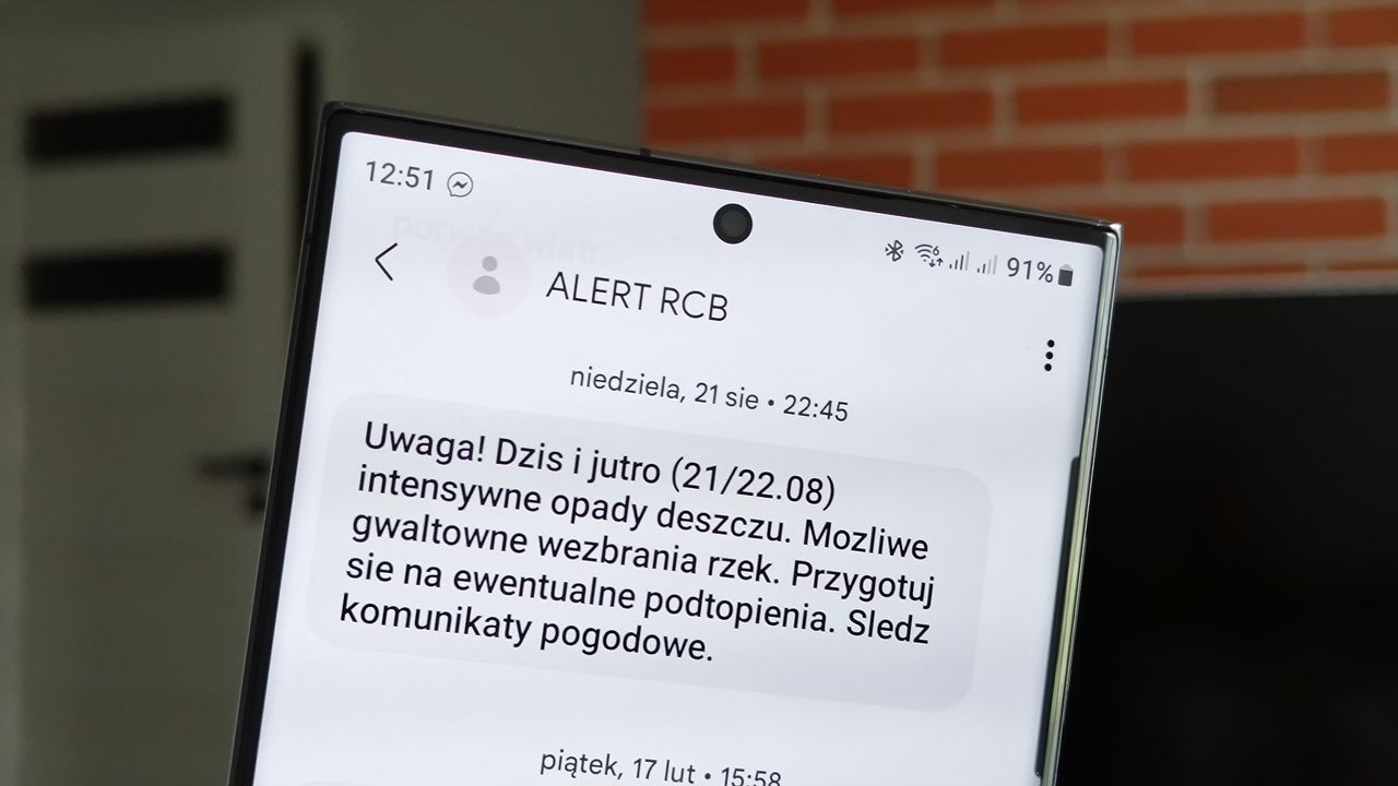 Alert RCB przejdzie duże zmiany. Ta technologia zastąpi SMS-y o zagrożeniach