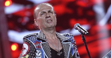 Pogrzeb Andrzeja Nowaka. Tłumy ludzi pożegnały założyciela TSA