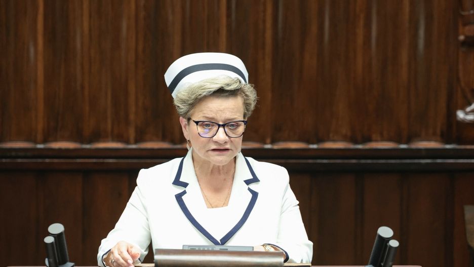 W lipcu Krystyna Ptok z Ogólnopolskiego Związku Zawodowego Pielęgniarek i Położnych przedstawiła projekt w Sejmie