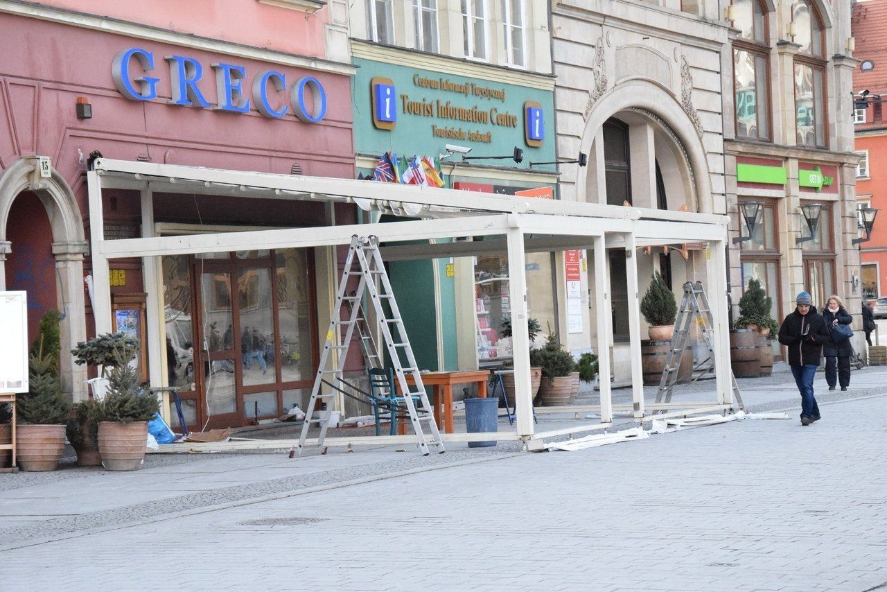 Wrocław: Ogródki gastronomiczne na nowych zasadach. Ratusz do końca roku przedstawi przepisy