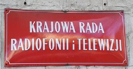 KRRiT wzywa do zaprzestania rozpowszechniania fake newsów w regionalnych rozgłośniach Polskiego Radia