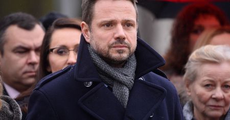 Wybory prezydenckie 2020. Rafał Trzaskowski krytycznie o decyzjach rządu