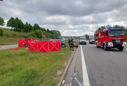 Koszmarny wypadek czterech aut. Pasażerka BMW zginęła