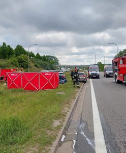 Koszmarny wypadek czterech aut. Pasażerka BMW zginęła