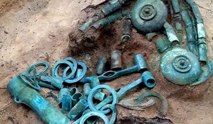 Skarb pod Toruniem. Pradawny wojownik zakopał nad Wisłą worek z ozdobami