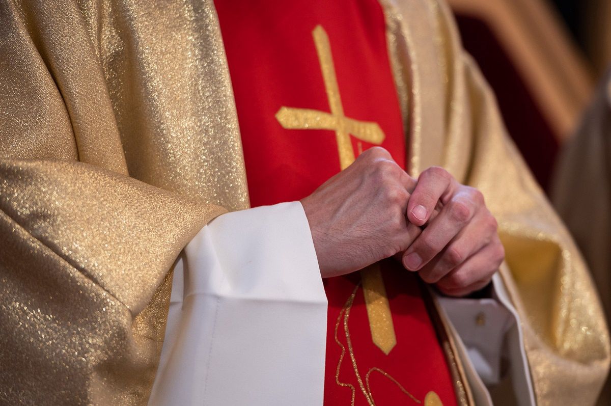 Ksiądz modlił się o "fakultatywny celibat". Od lat głośno mówi, że chce mieć rodzinę