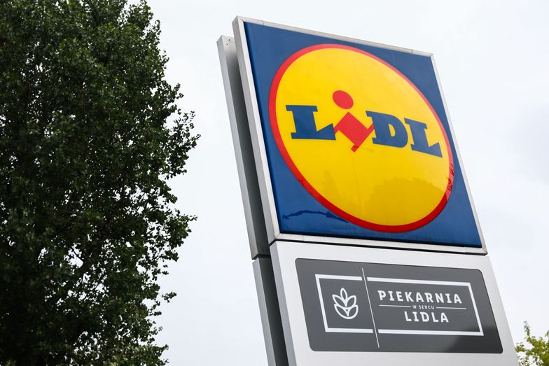 Lidl wprowadził nową ekopromocję. W tych sklepach klient dostanie rabat za plastikową butelkę