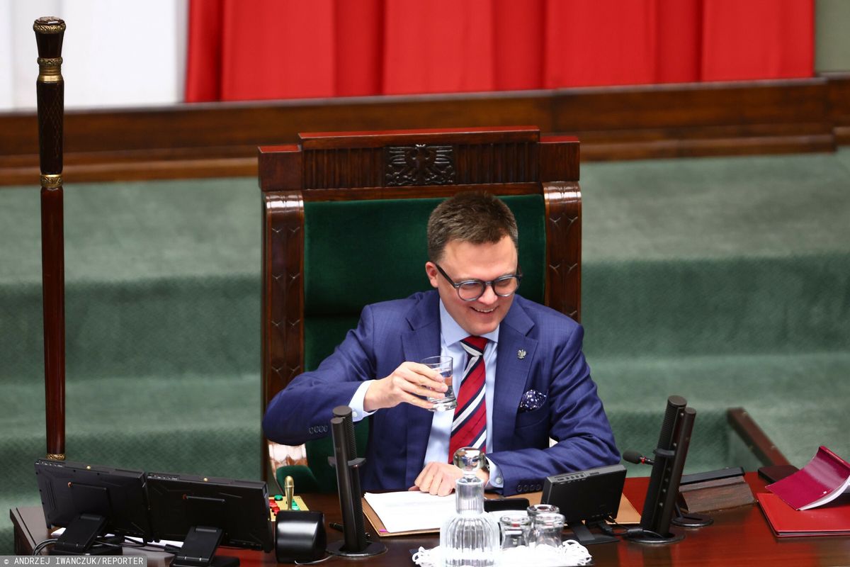 Szymon Hołownia poprosił premiera o wystąpienie w Sejmie w środę o godz. 15