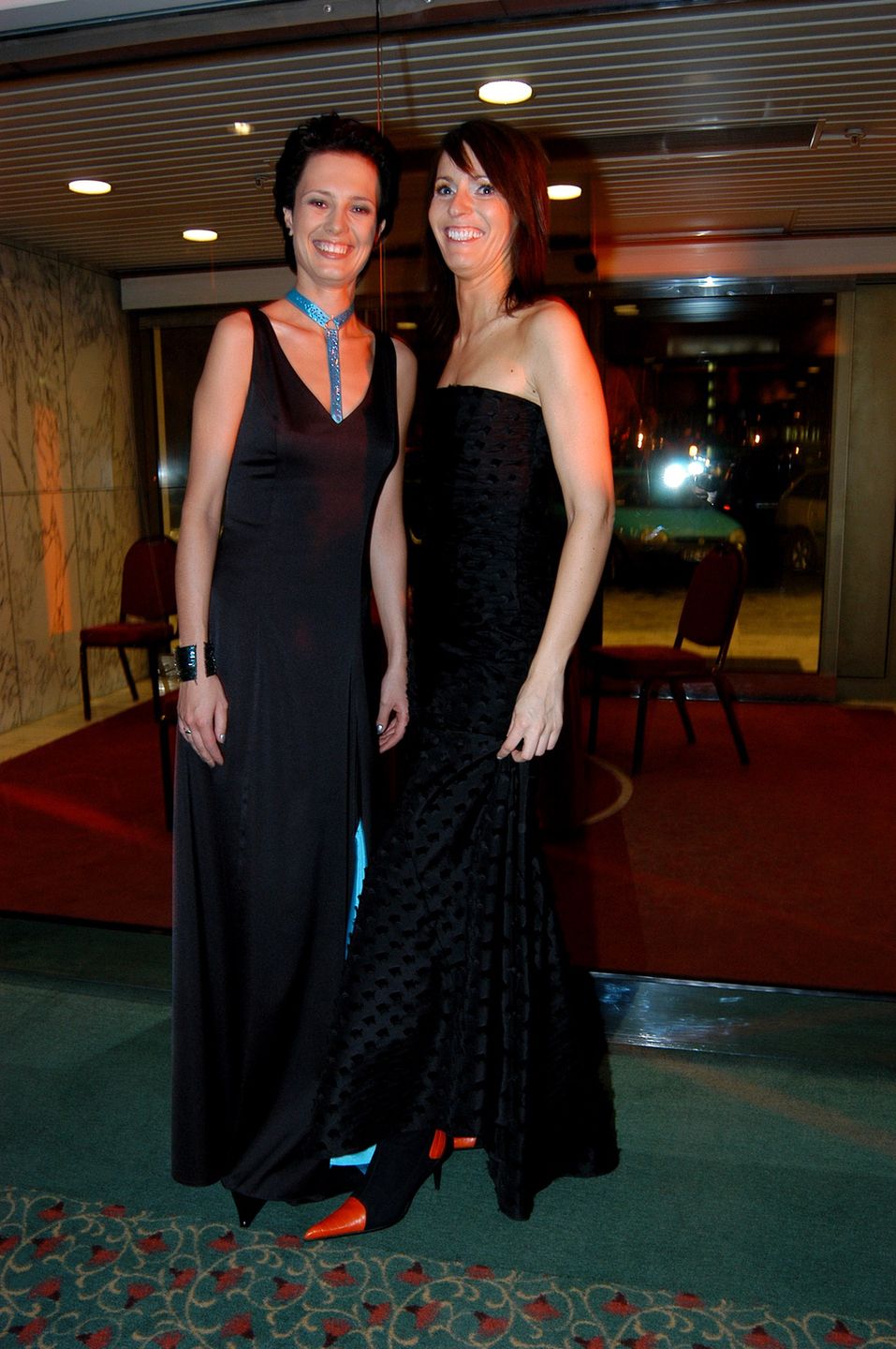 Paulina Smaszcz i Paulina Chylewska w 2004 roku