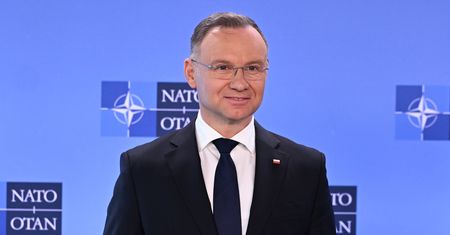 Rząd nie idzie na konfrontację z Dudą. Boi się rewanżu