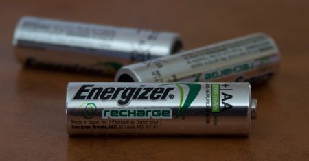 Energizer szykuje 26(!) modeli telefonów, w tym jeden z akumulatorem 18 000 mAh