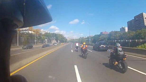 WTF dnia: sceny jak z GTA V na ulicach Nowego Jorku [wideo] 1