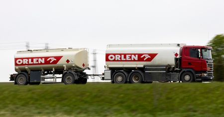 "Orlen na tym nie traci". Koncern o eksporcie paliwa z Polski do Ukrainy