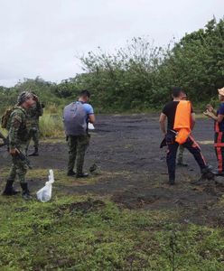 Katastrofa zaginionego samolotu? Wrak dostrzegli przy kraterze wulkanu