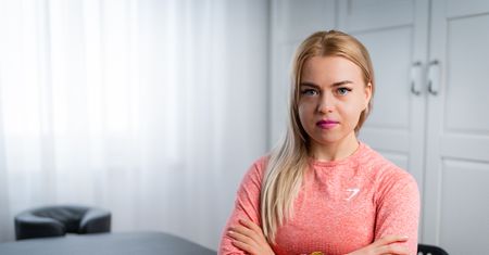 Masażystka Izabela Żabczak słyszała to codziennie. "Czy ta blondyneczka ze zdjęcia to pani?"