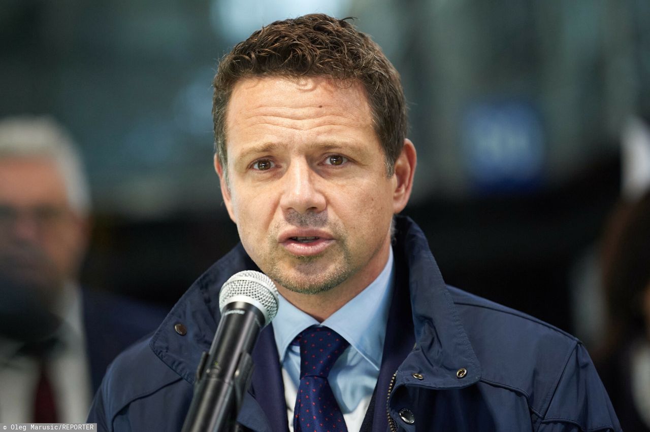 Trzaskowski zakpił z prezydenta. "Sytuacja trochę groteskowa" [RELACJA NA ŻYWO]