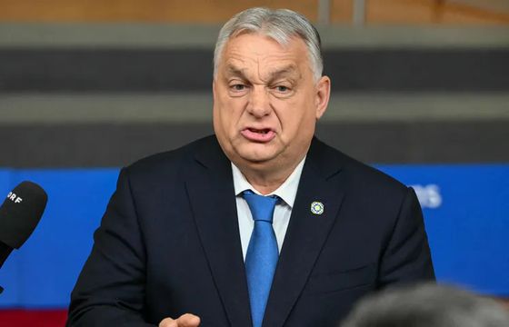 Imperium medialne Orbana upada. W ciągu kilku tygodni od zwycięstwa Magyara