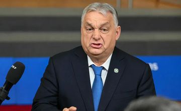 Imperium medialne Orbana upada. W ciągu kilku tygodni od zwycięstwa Magyara