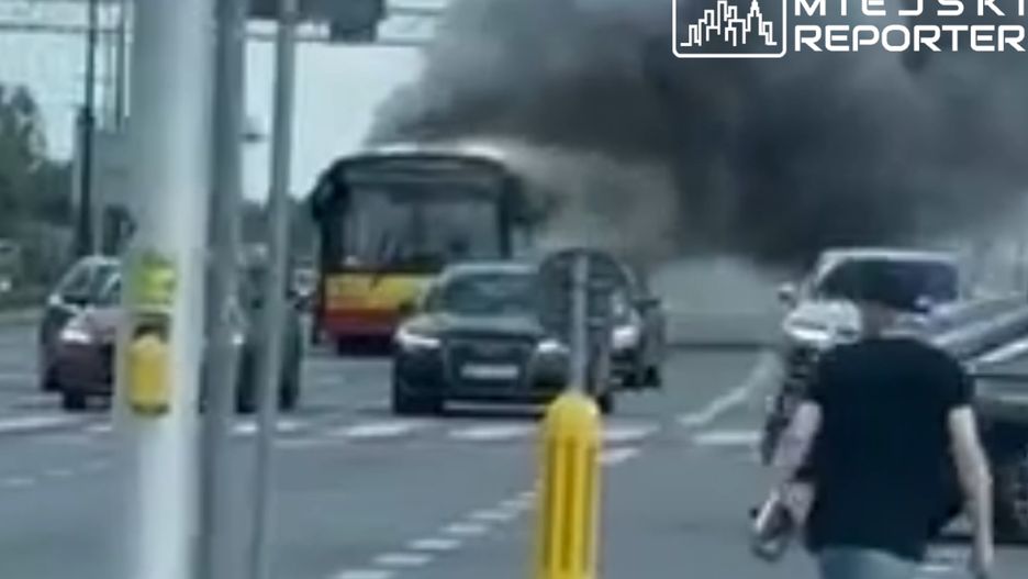 Pożar autobusu w Warszawie