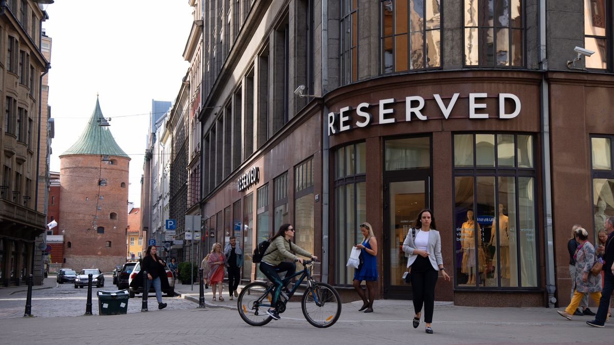 Latvian Economy in Baltic Port City of Riga
A Reserved fashion store in Riga, Latvia, on June 6, 2022. Latvia needs a NATO brigade, a military contingent that would amount to as many as 5,000 troops, to deter Russia from a potential attack, the Baltic nations head of state said in an interview. Photographer: Andrey Rudakov/Bloomberg via Getty Images
Bloomberg
latvian, european, latvia economy, apparel and textile products, business news, baltic, emea, consumer goods, eastern european countries, baltics, industries