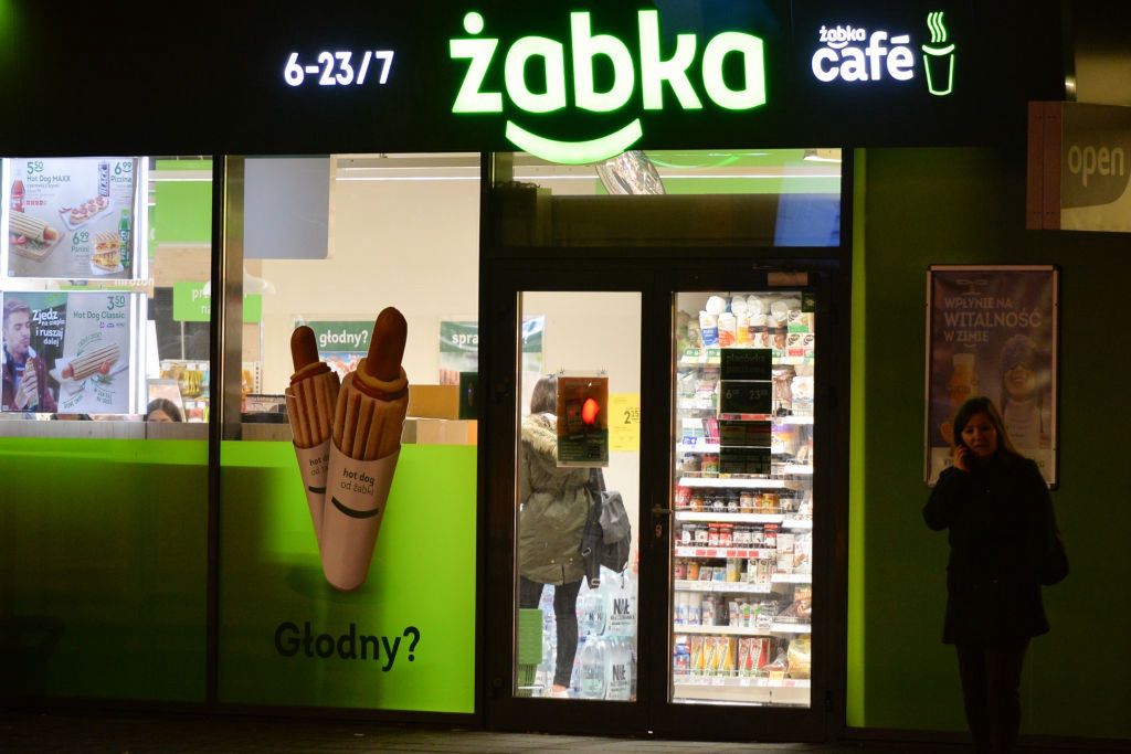 Czy Żabka i Tesco zostaną kupione przez państwo?