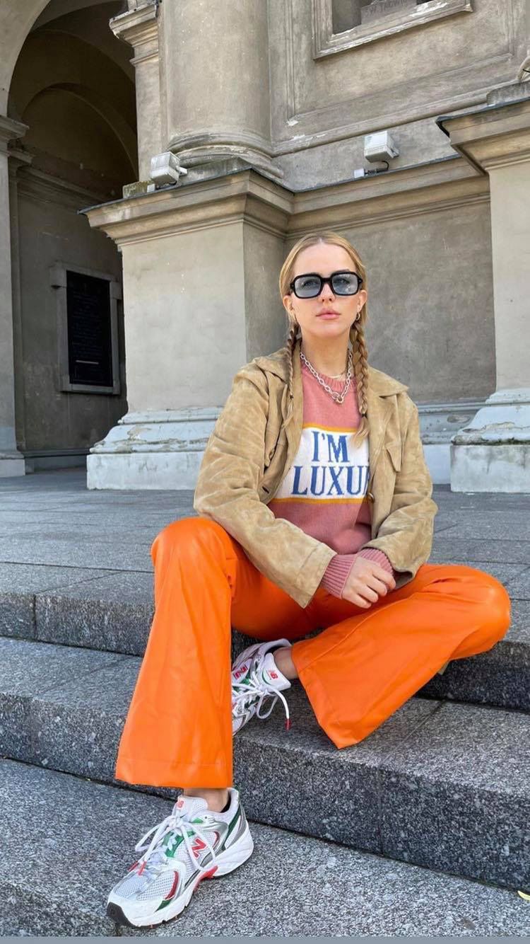 Jessica Mercedes w sweterku księznej Diany