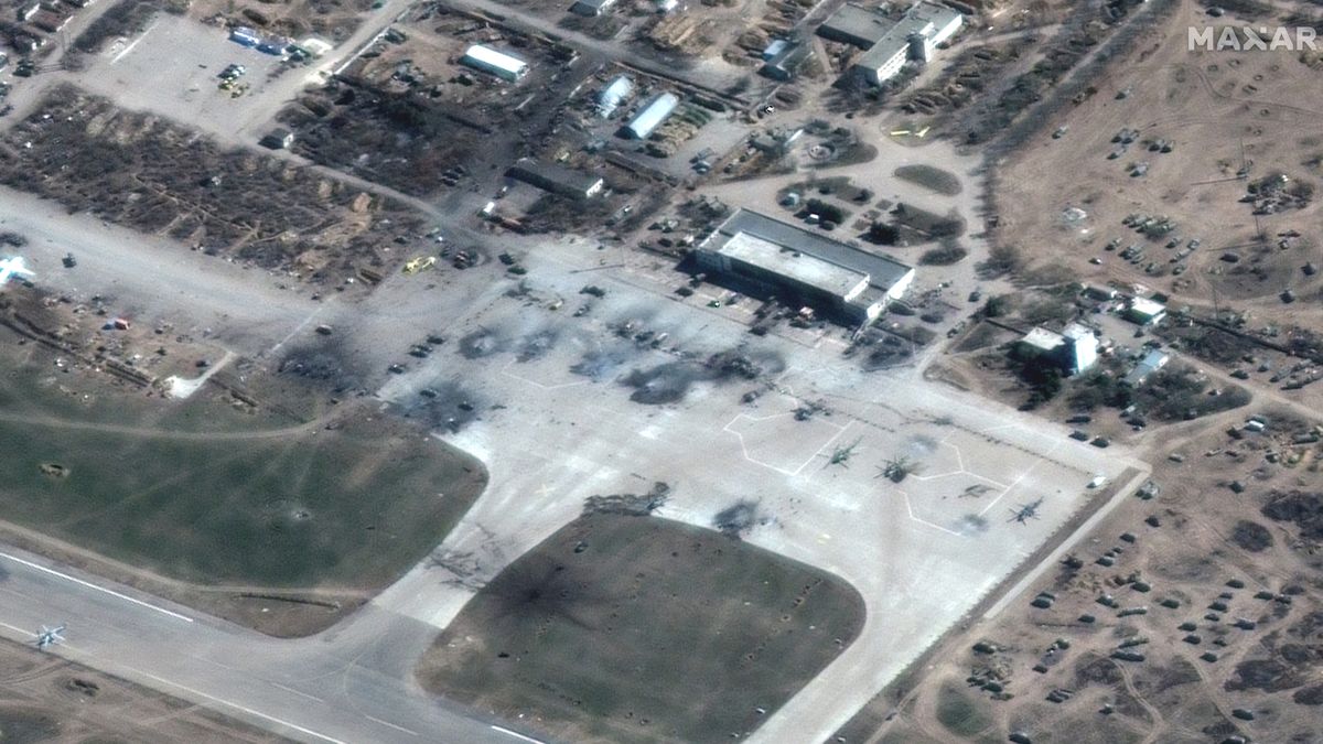 Zdjęcie satelitarne wojsk rosyjskich firmy Maxar