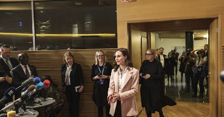 To koniec. Sanna Marin podała rząd do dymisji