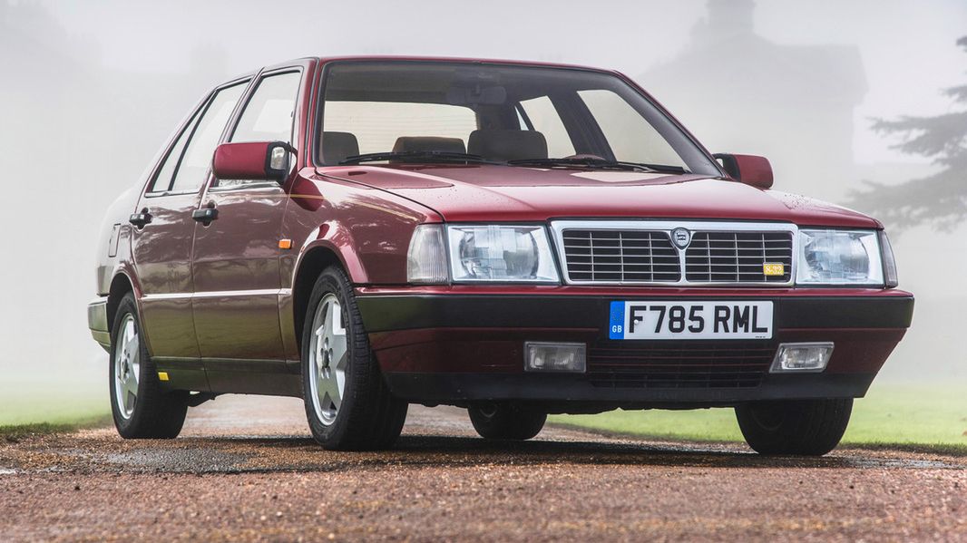 Nietuzinkowe auto nieprzeciętnego aktora. Lancia z silnikiem Ferrari