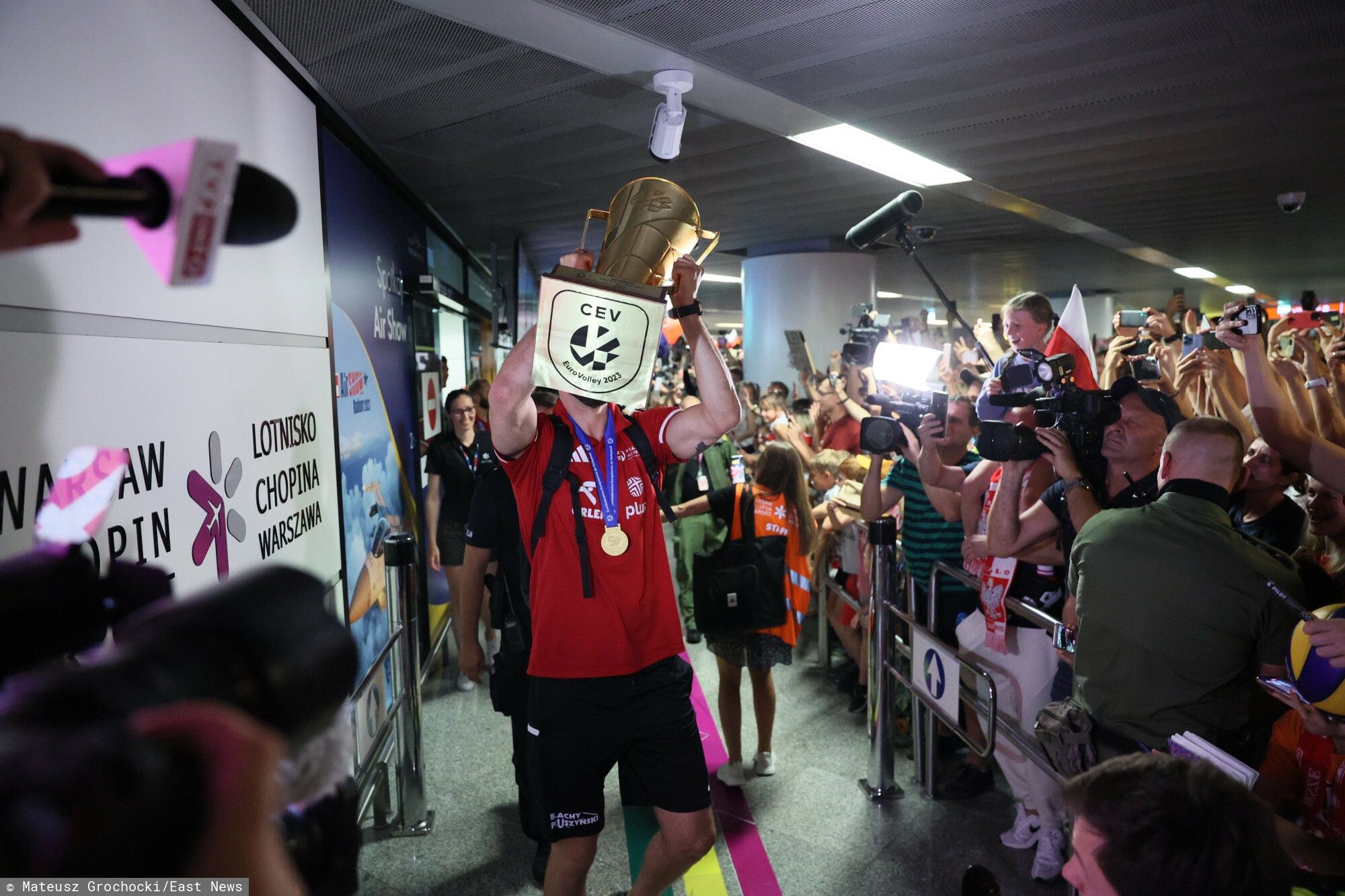 Polscy siatkarze wrócili do kraju