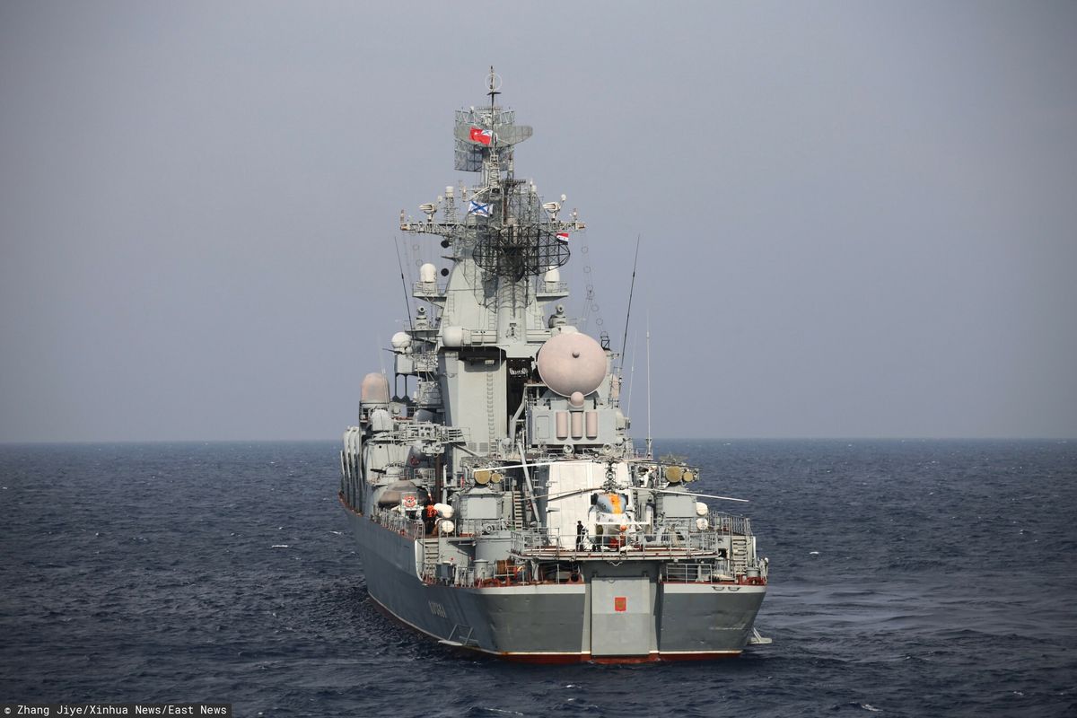 Rosjanie opłakują krążownik "Moskwa" 