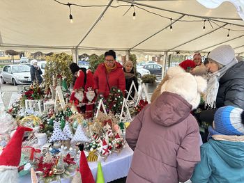 Ożarów: Magia świąt na Placu Wolności. Ten klimat przyciągnął tłumy