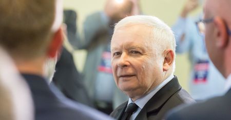 Jak prezes stawia partię do pionu