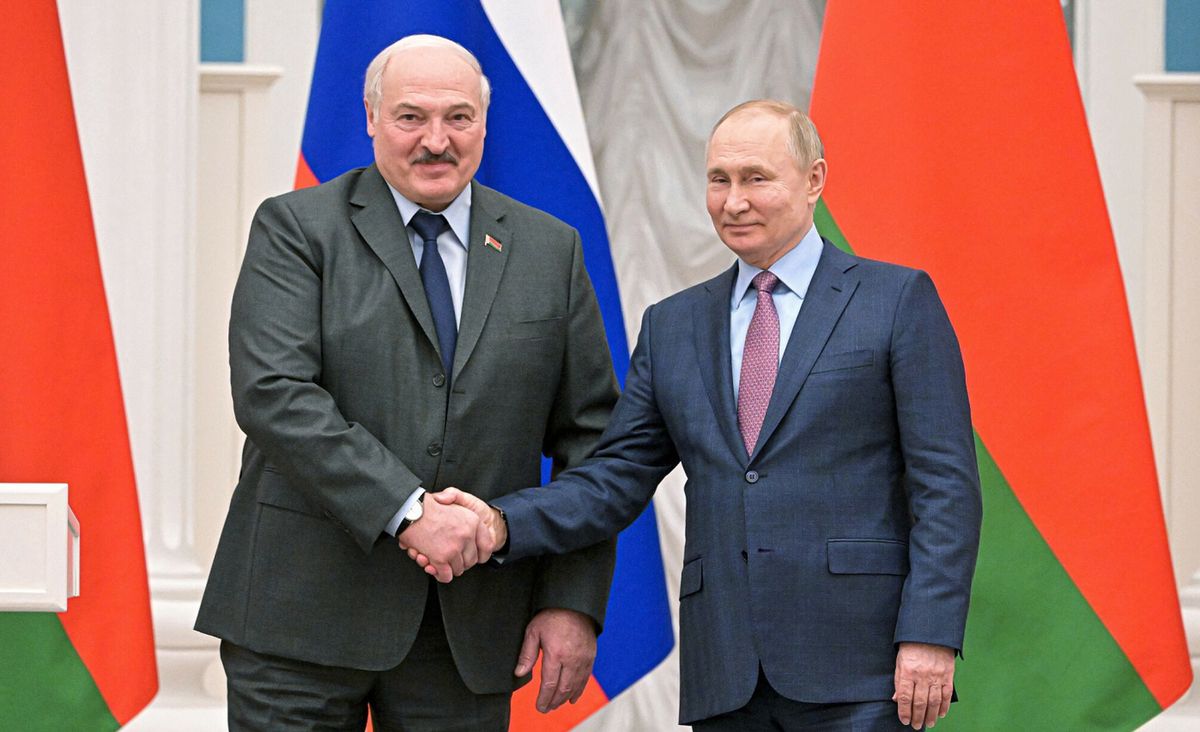 Łukaszenka i Putin odbyli rozmowę telefoniczną. Dyskutowali o Ukrainie 