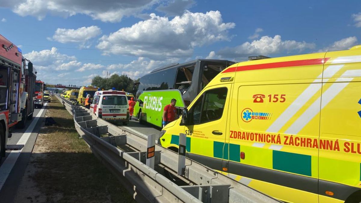 W okolicach Brna zderzyły się dwa autobusy, jest bardzo wielu rannych